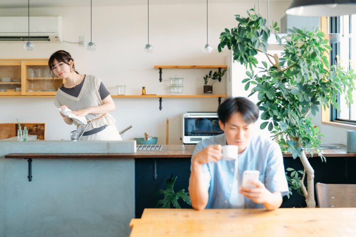 浮気を直感する痕跡とは｜レディース探偵社の画像