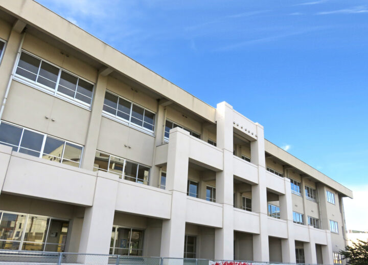 盗聴器・盗撮調査に対応した学校施設のイメージ